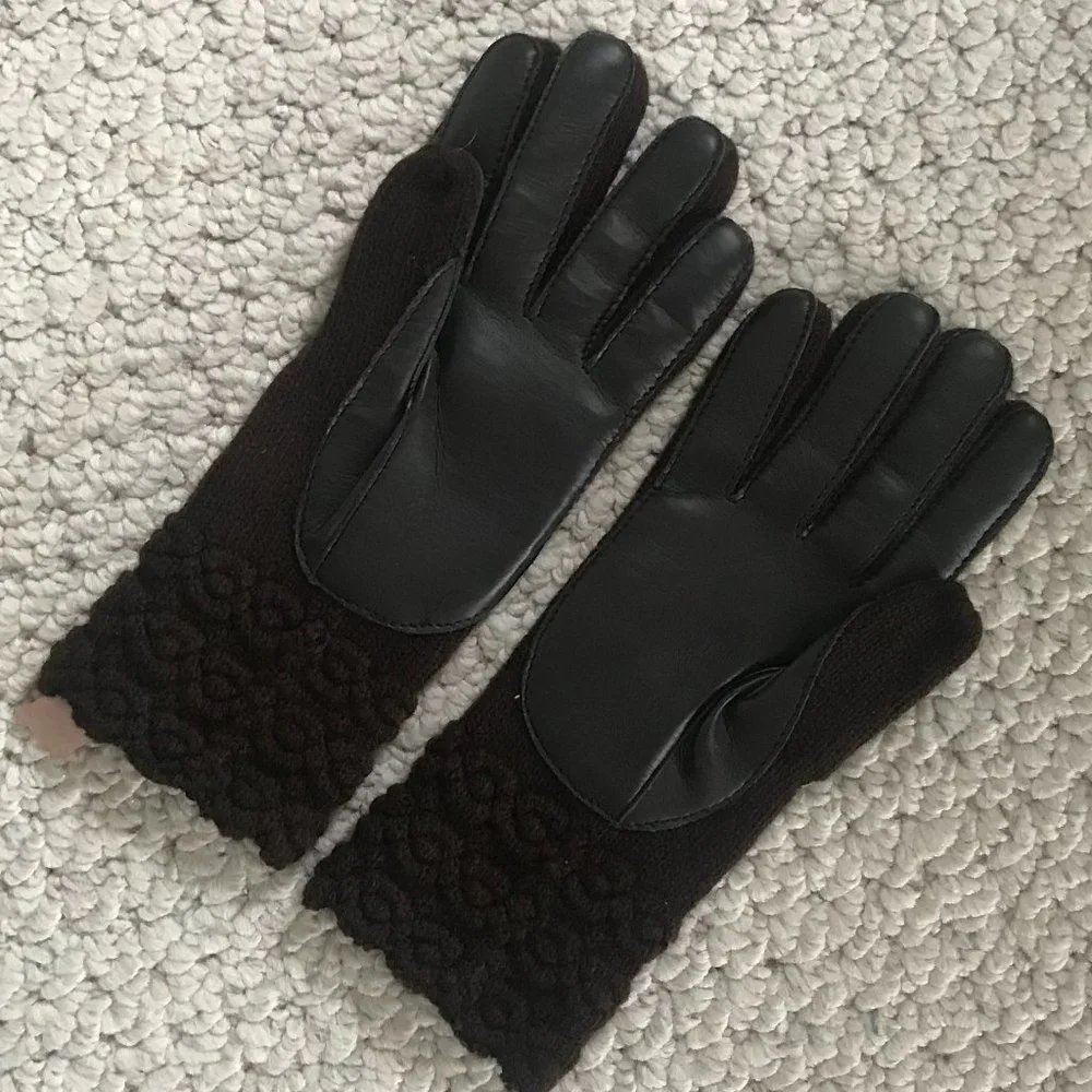 NWOT Aris Vintage faux leather & knit gloves